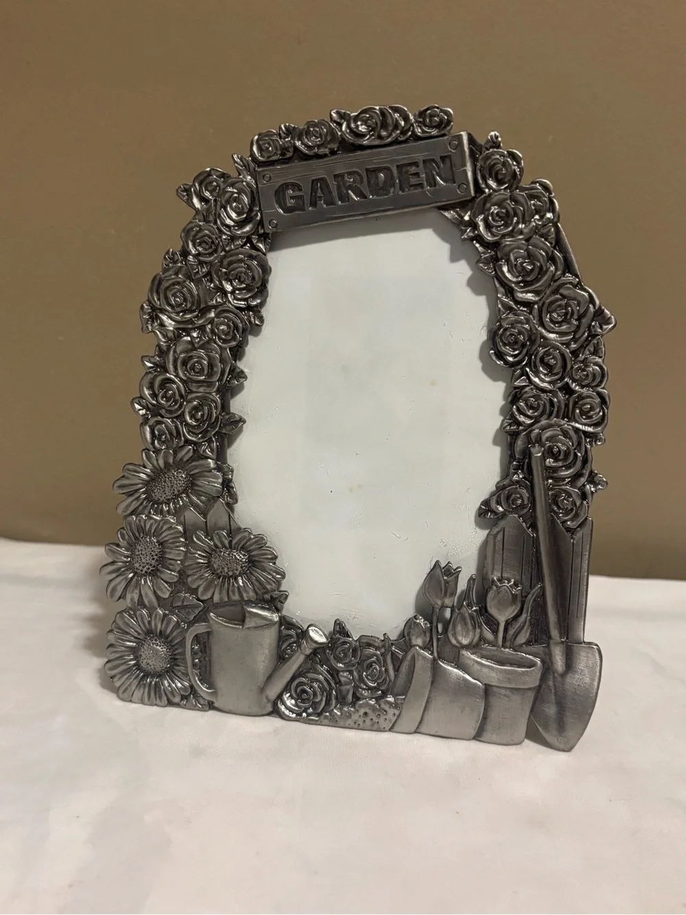 Garden Floral Metal Photo Frame - Silver